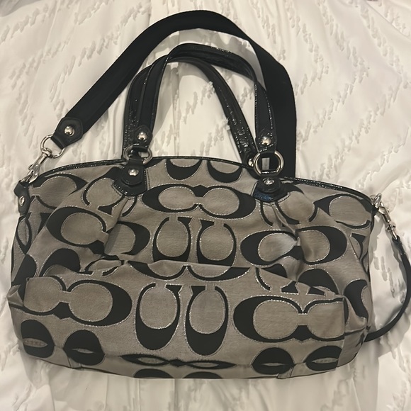 Coach Purse - Large shoulder bag with crossbody strap - Picture 2 of 3